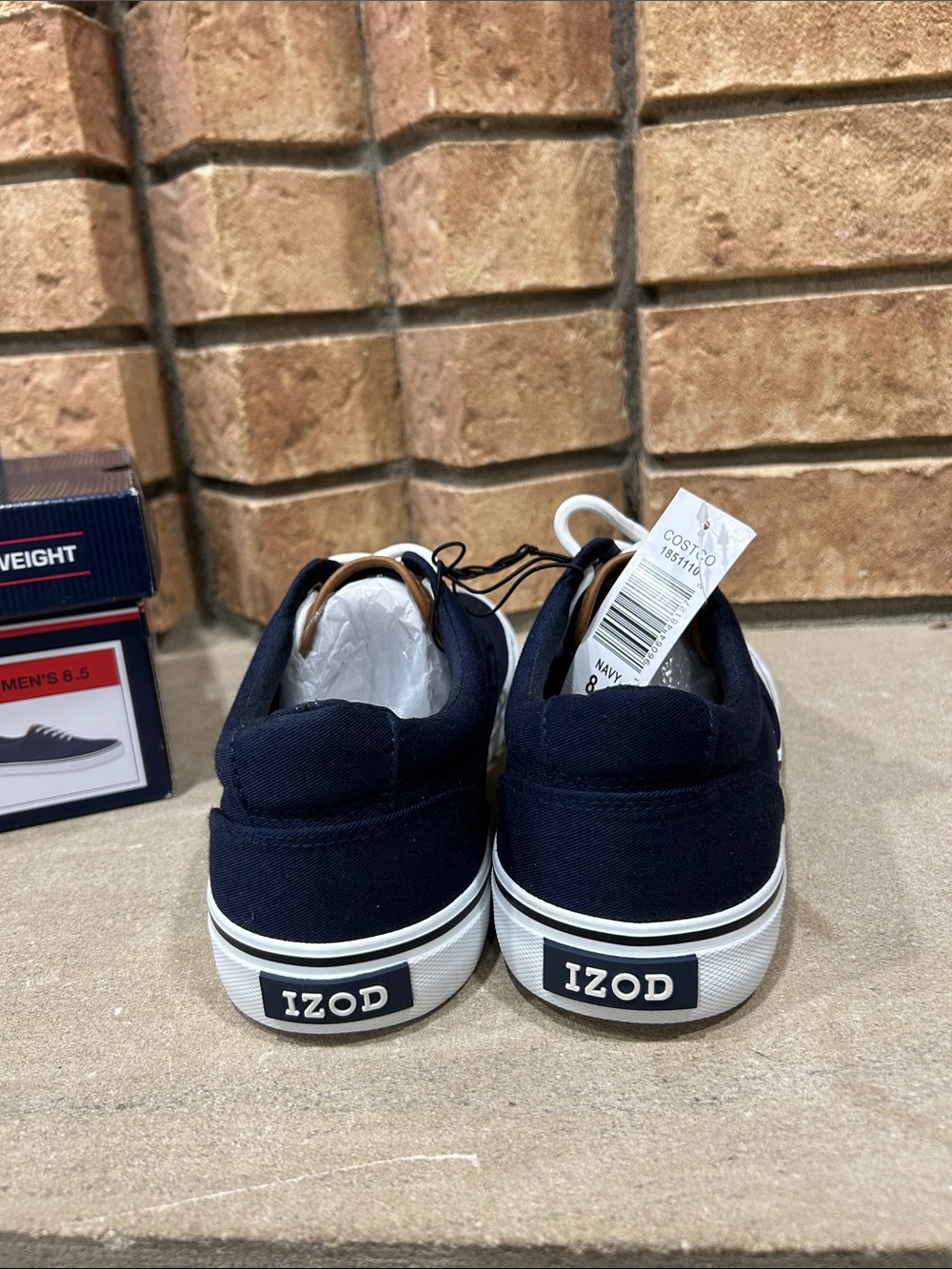NWB Izod Rangley Navy Low-Top Sneakers men’s size 8.5 women’s 10 - Picture 3 of 5